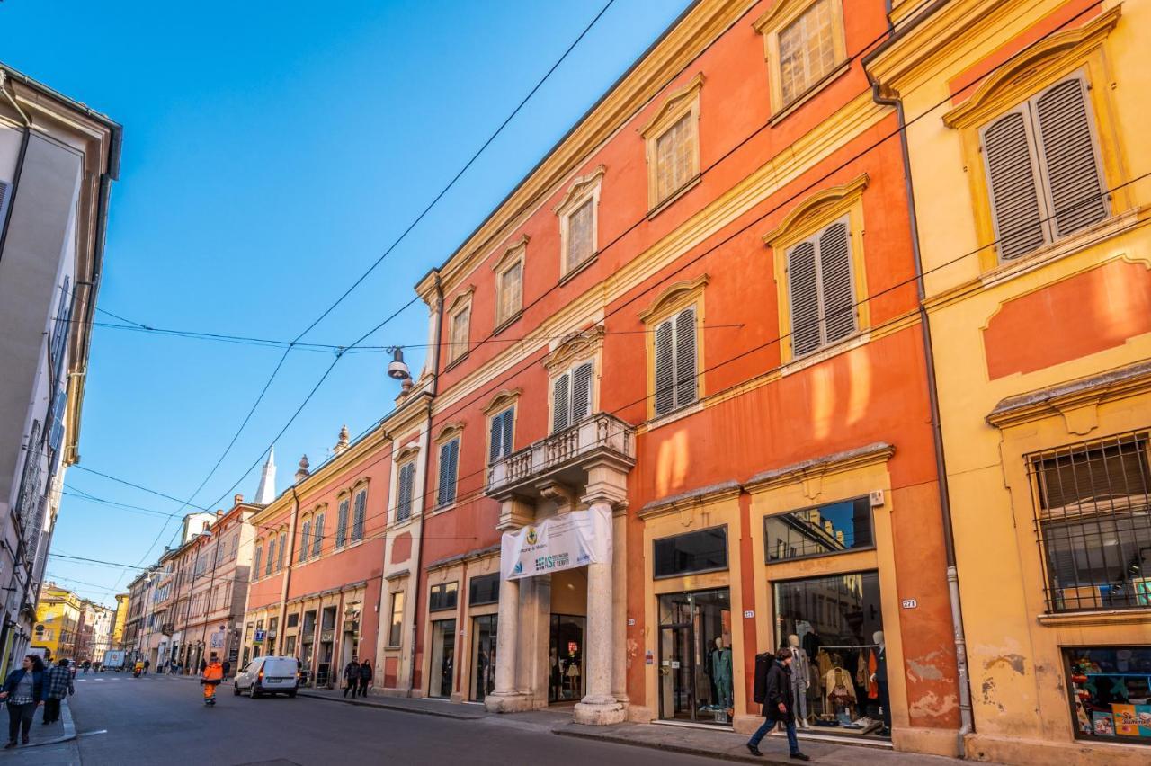 Emilia Suite Palace Modena Kültér fotó